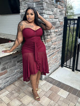 Load image into Gallery viewer, GOLDEN GODDESS CHIC DRESS
